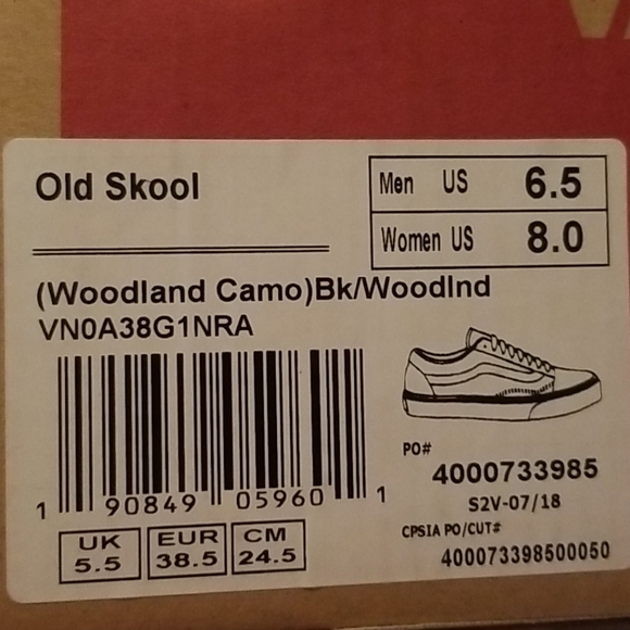 Van's - Picture 8 of 8